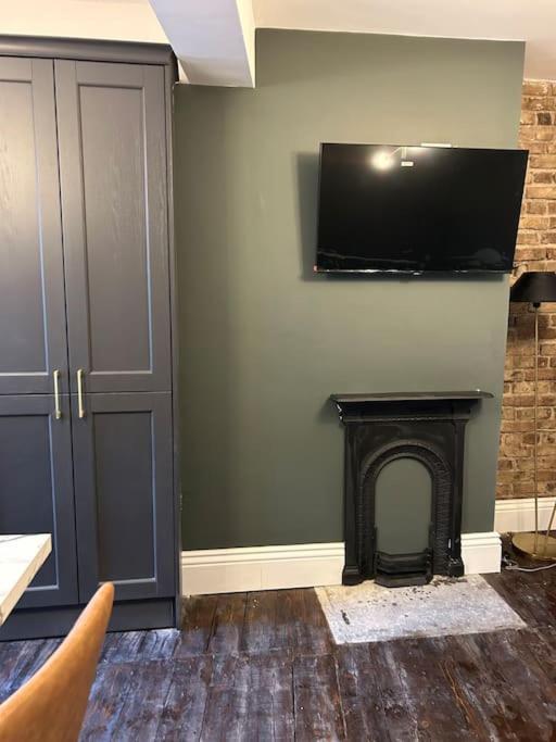 Ferienwohnung Patrick Street Townhouse Cork Exterior foto